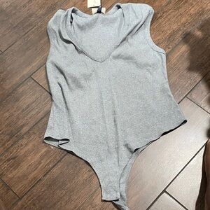 Universal Thread Light Gray Kids Bodysuit